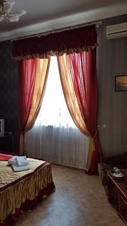 Versal Hotel Kherson Exterior photo